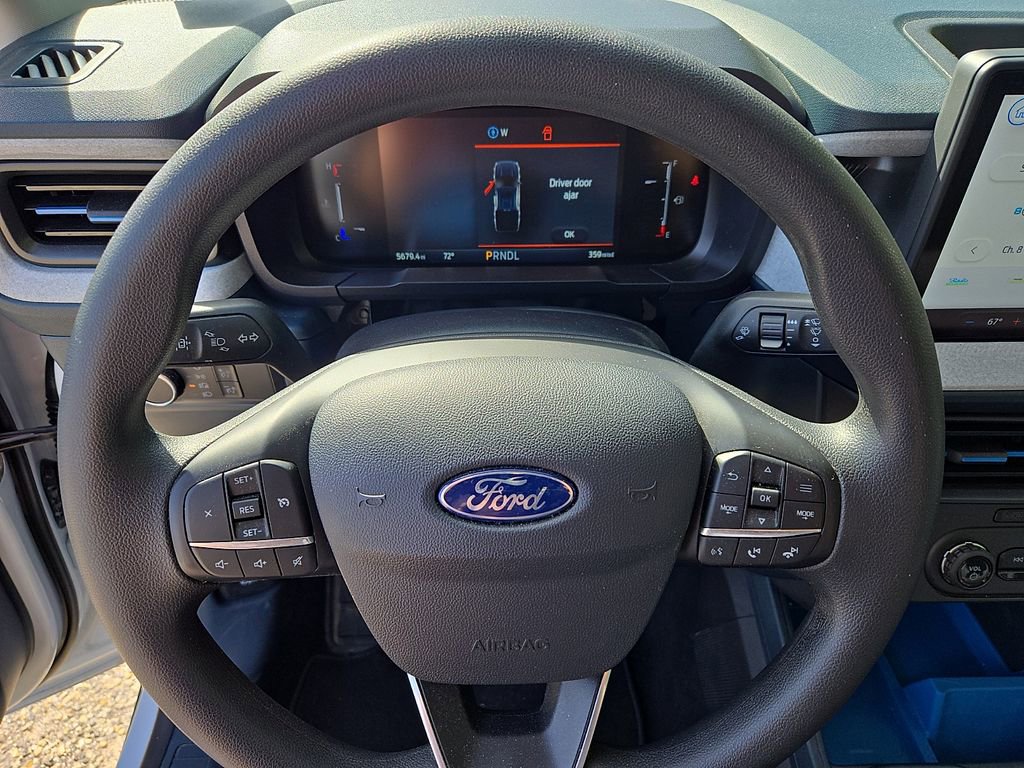 Used 2025 Ford Maverick XLT image 18