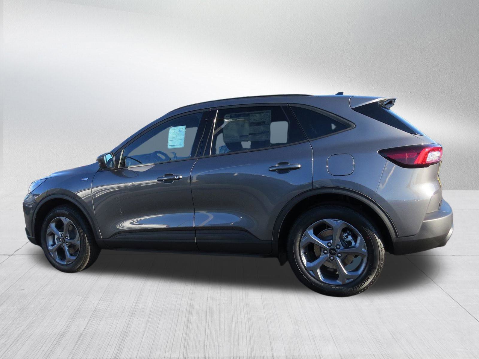 New 2025 Ford Escape ST-Line w/ Equipment Group 301A image 5