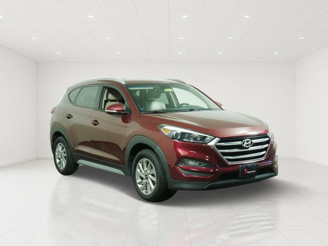 Used 2017 Hyundai Tucson SE Plus FWD image 1
