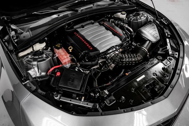 Used 2021 Chevrolet Camaro LT w/ Technology Package RWD image 44