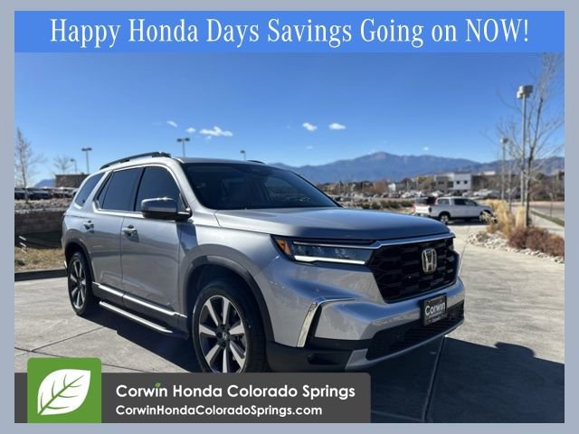 New 2025 Honda Pilot Touring image 1