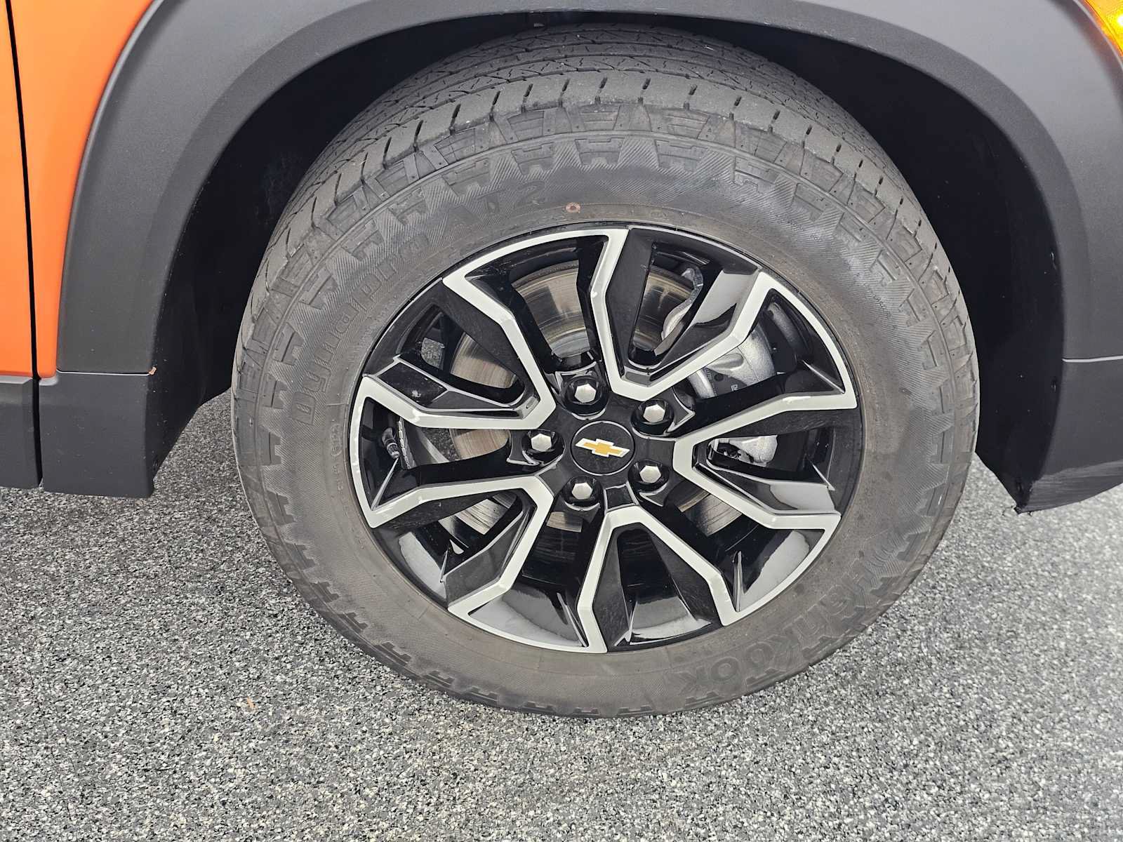 Used 2023 Chevrolet TrailBlazer ACTIV w/ Sun and Liftgate Package FWD image 9