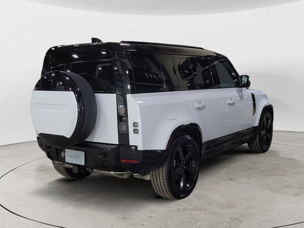 New 2026 Land Rover Defender 110 X-Dynamic SE AWD/4WD image 5