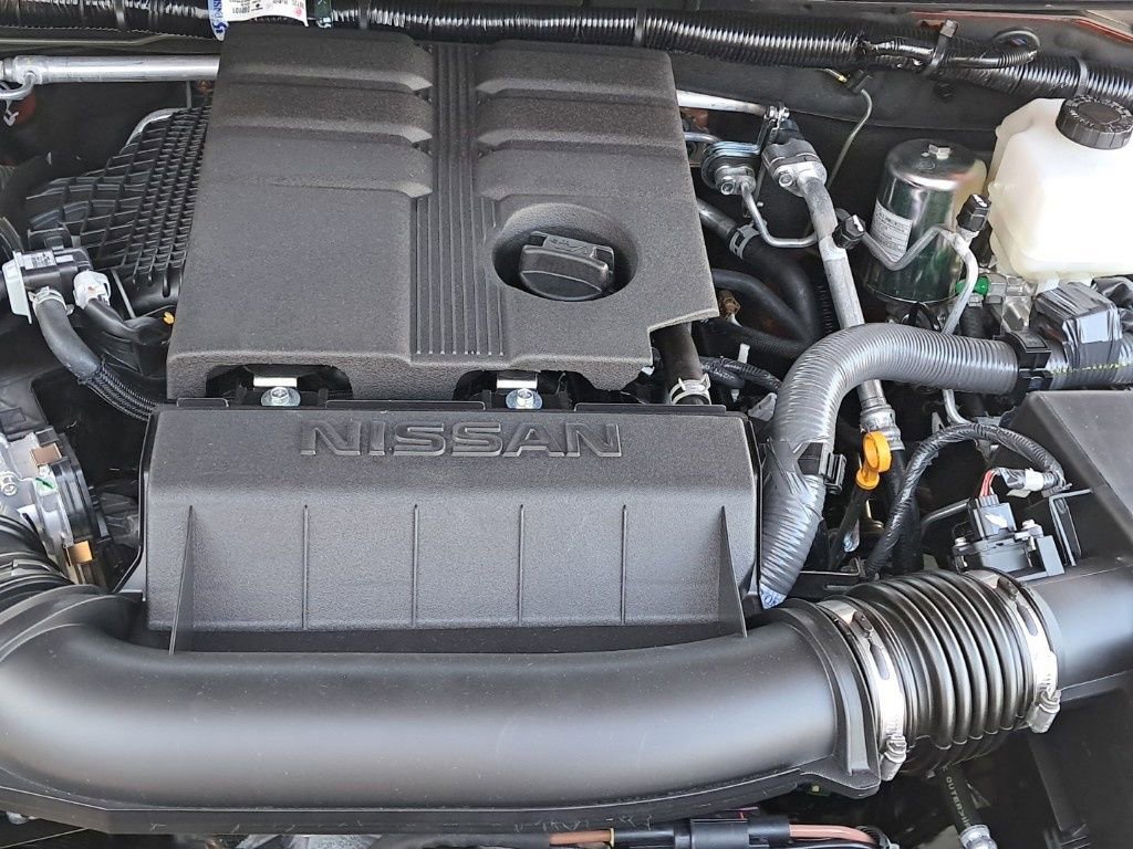 New 2025 Nissan Frontier PRO-4X w/ Interior Protection Package image 23