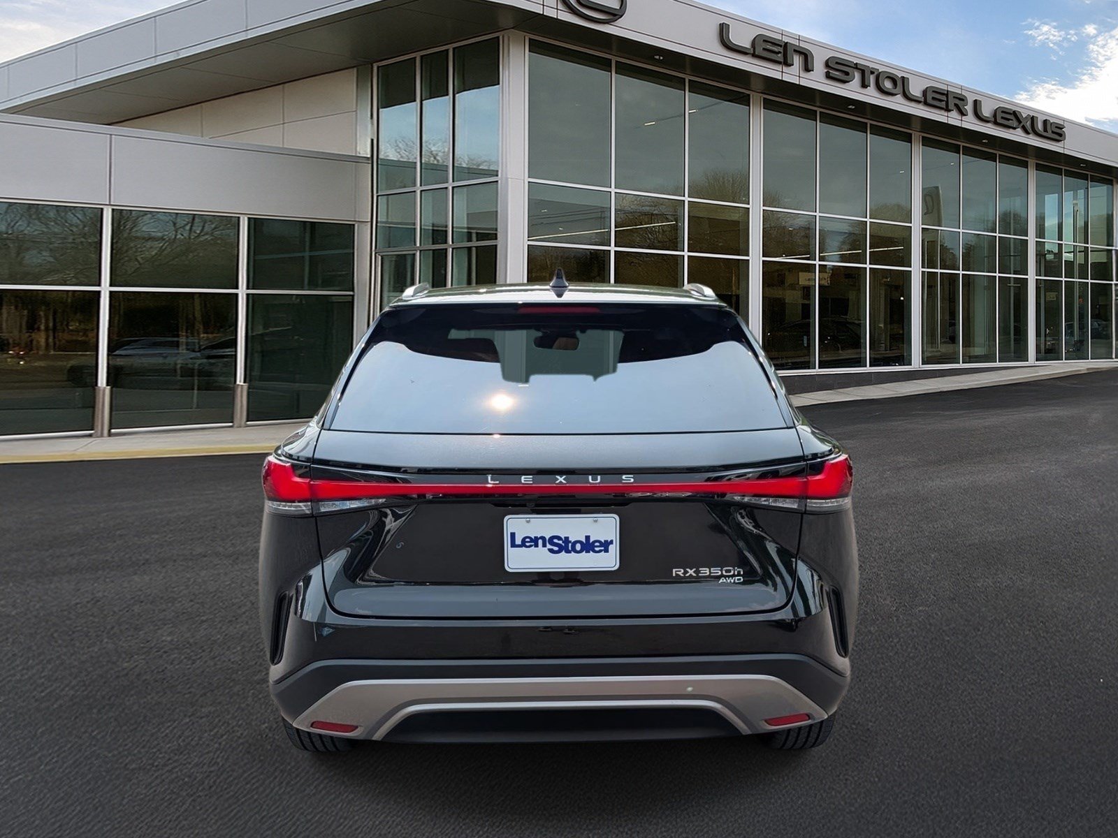 Certified 2024 Lexus RX 350h w/ Convenience Package AWD/4WD image 4