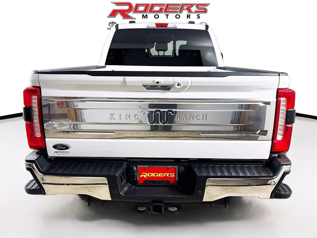 Used 2023 Ford F350 King Ranch image 7