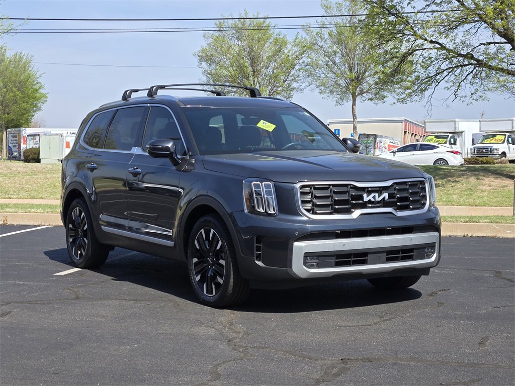 Used 2024 Kia Telluride SX Prestige image 3