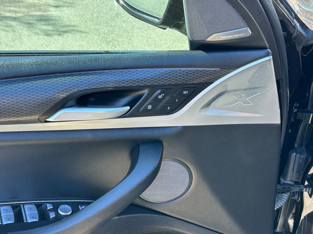 Used 2024 BMW X3 xDrive30i w/ M Sport Package image 12