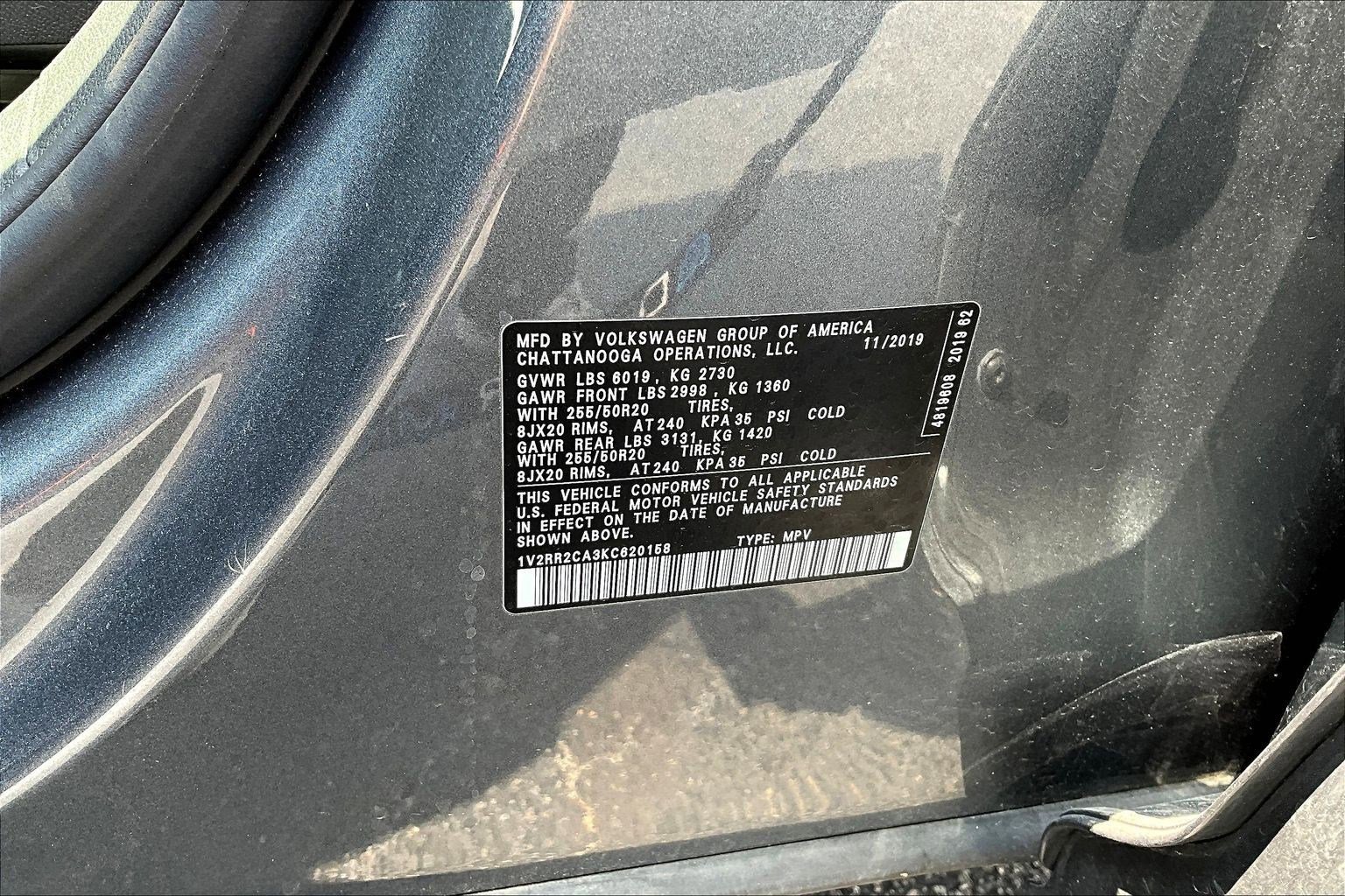 Used 2019 Volkswagen Atlas SEL R-Line AWD/4WD image 6