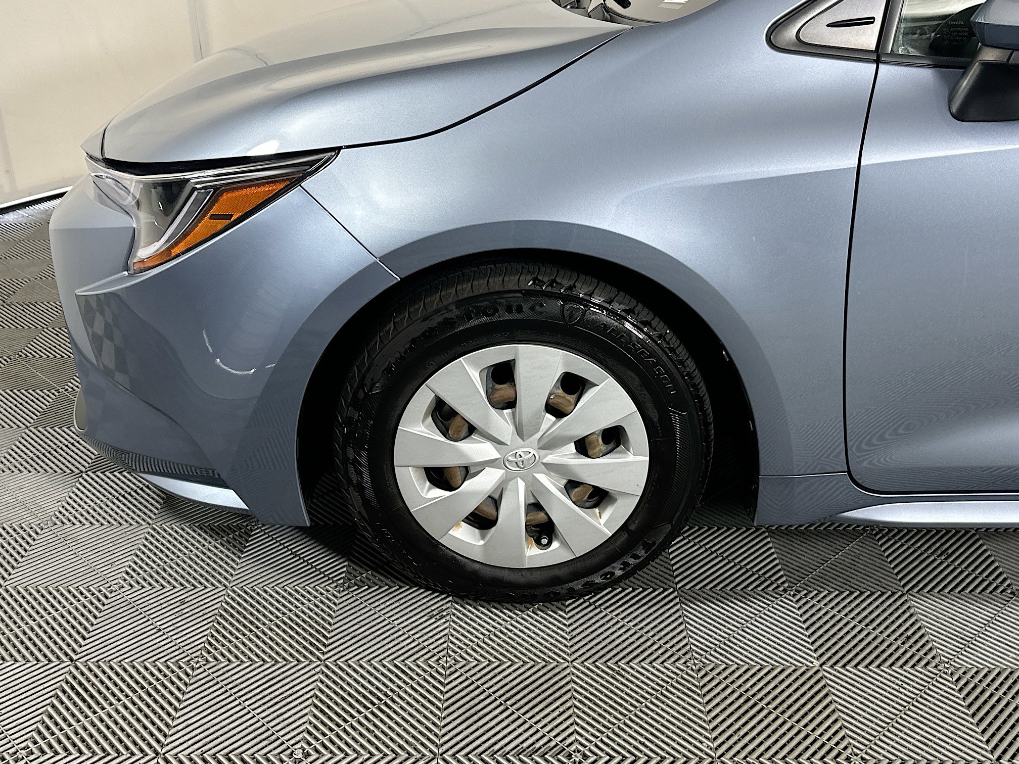 Used 2021 Toyota Corolla L FWD image 11