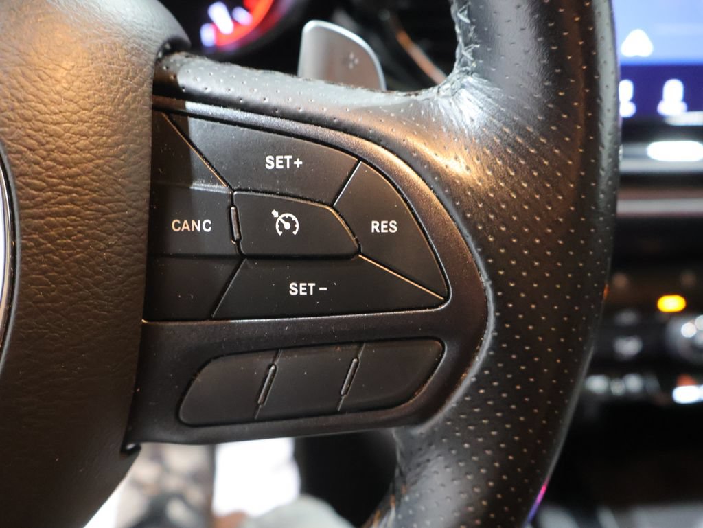 Used 2022 Dodge Durango R/T w/ Trailer Tow Group IV AWD/4WD image 34
