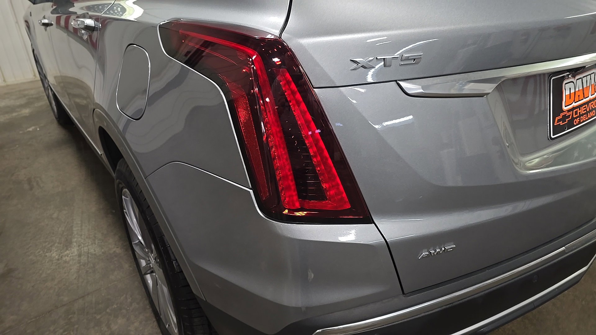 Used 2025 Cadillac XT5 Premium Luxury image 9