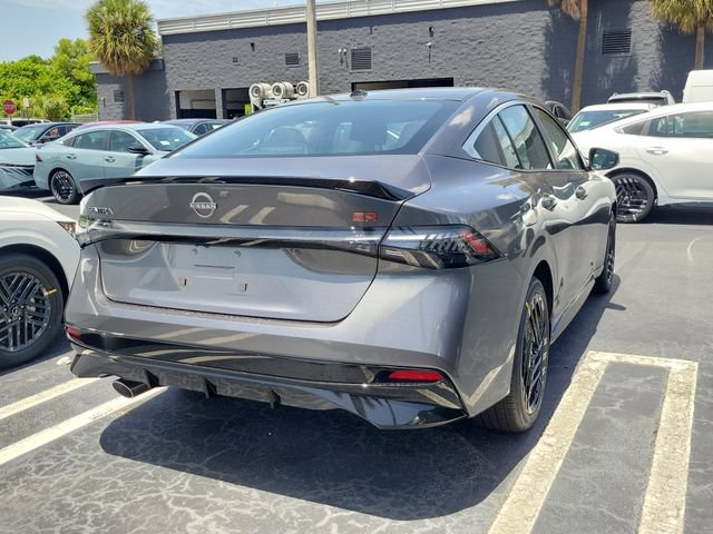 New 2026 Nissan Sentra SR w/ SR All Weather Package FWD image 4
