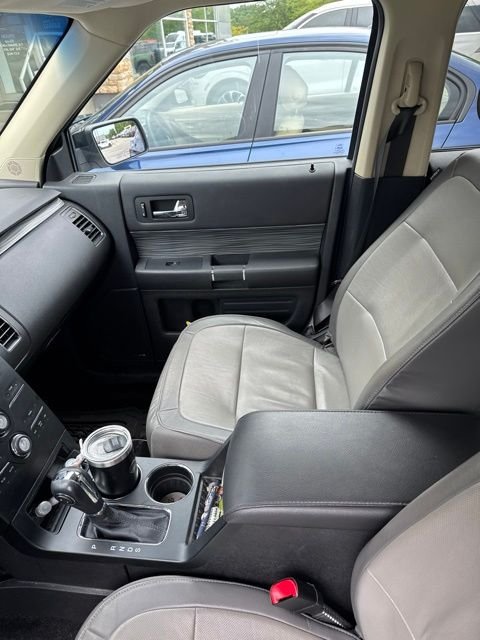 Used 2019 Ford Flex SEL w/ Equipment Group 202A AWD/4WD image 5