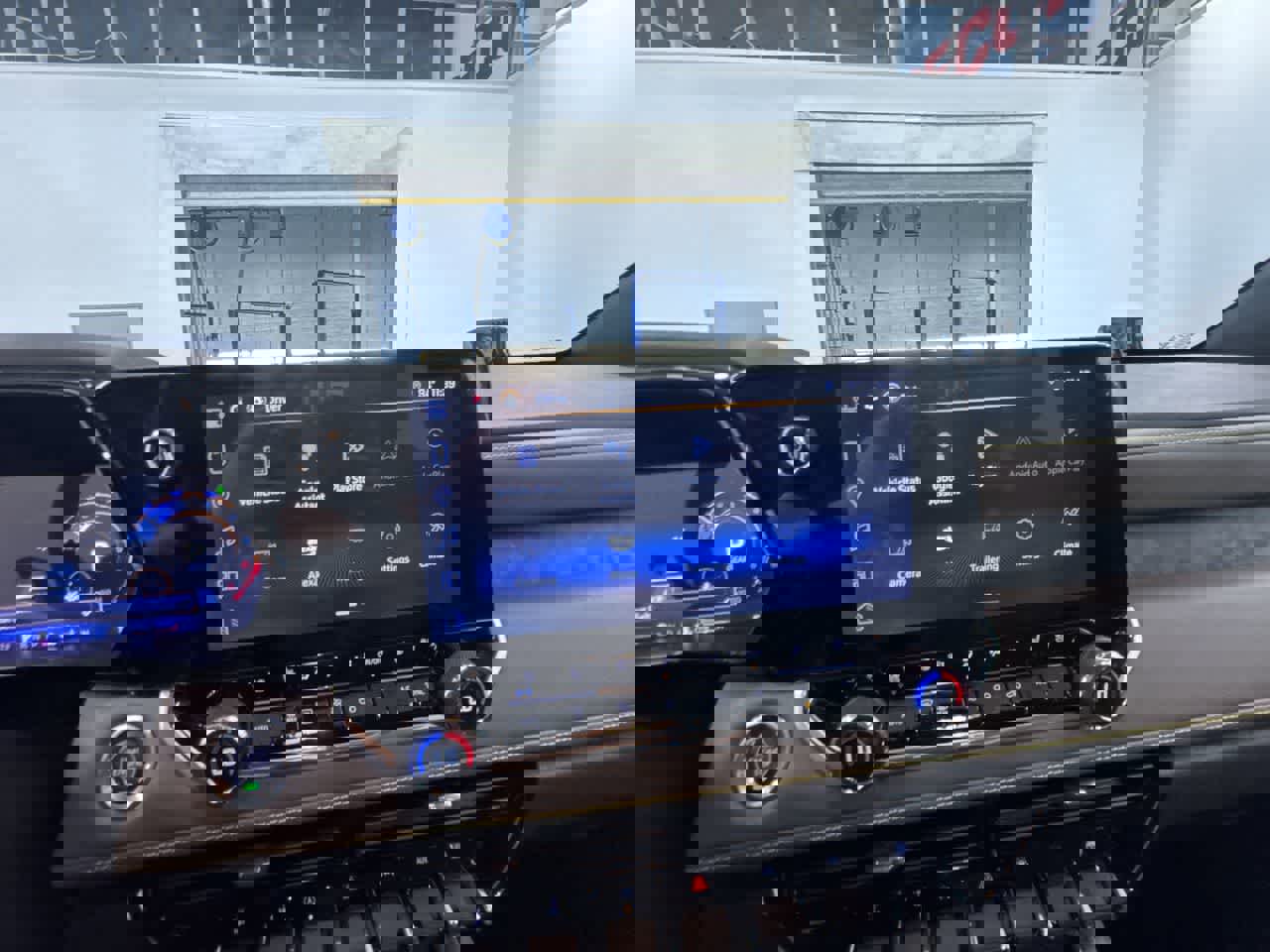 Used 2024 Chevrolet Colorado ZR2 w/ ZR2 Convenience Package III image 24