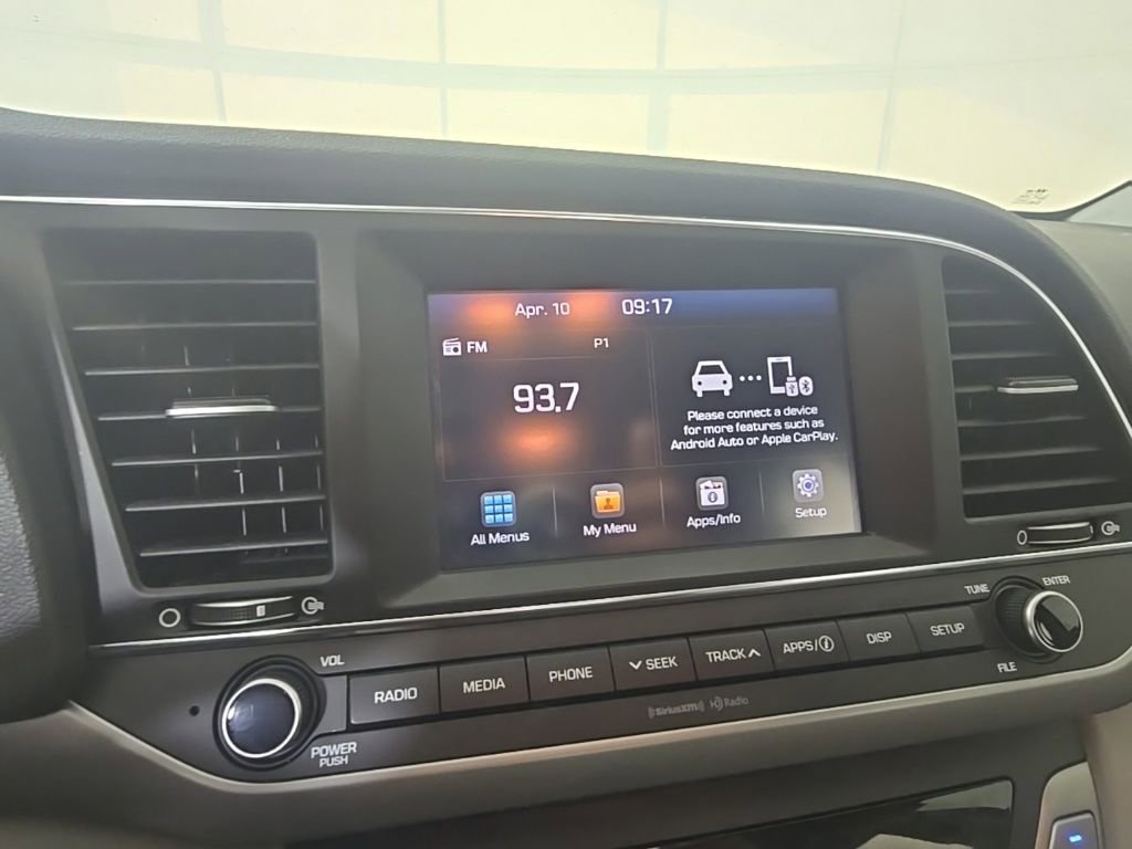 Used 2018 Hyundai Elantra SEL image 18