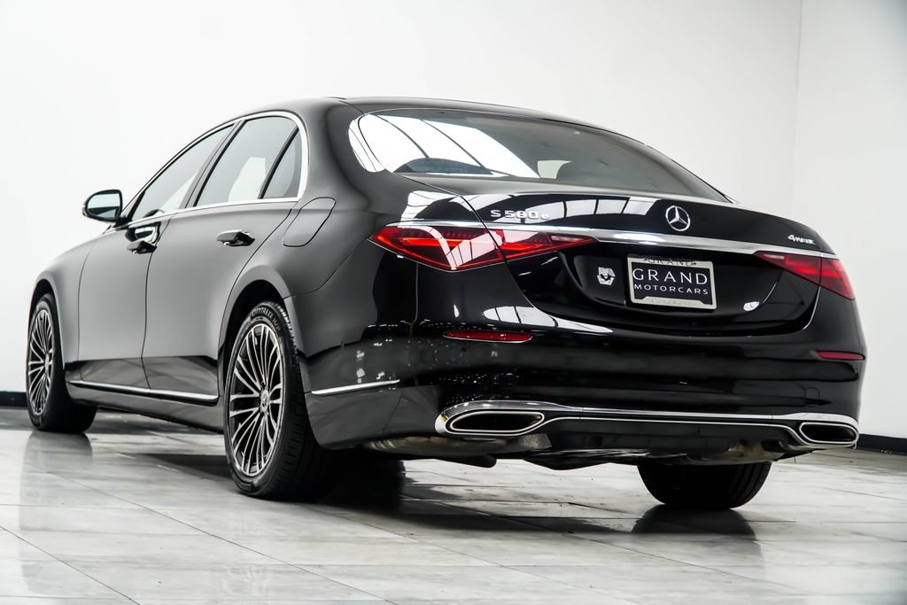 Used 2023 Mercedes-Benz S 580e 4MATIC Sedan w/ Warmth & Comfort Package image 14