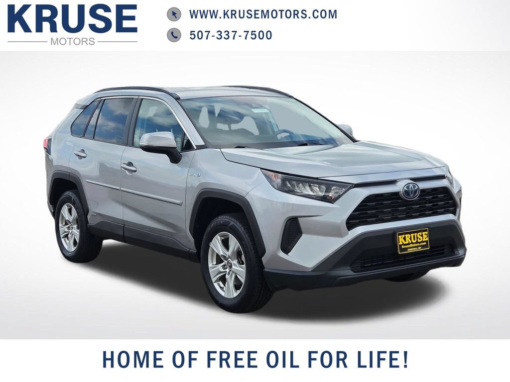 Used 2019 Toyota RAV4 LE w/ Carpet Mat Package