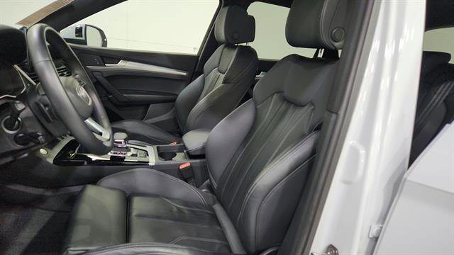 Used 2025 Audi Q5 2.0T Premium image 17