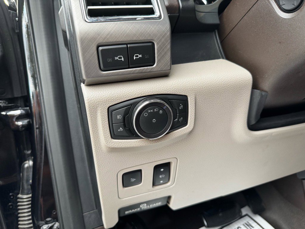 Used 2018 Ford F250 Limited image 25
