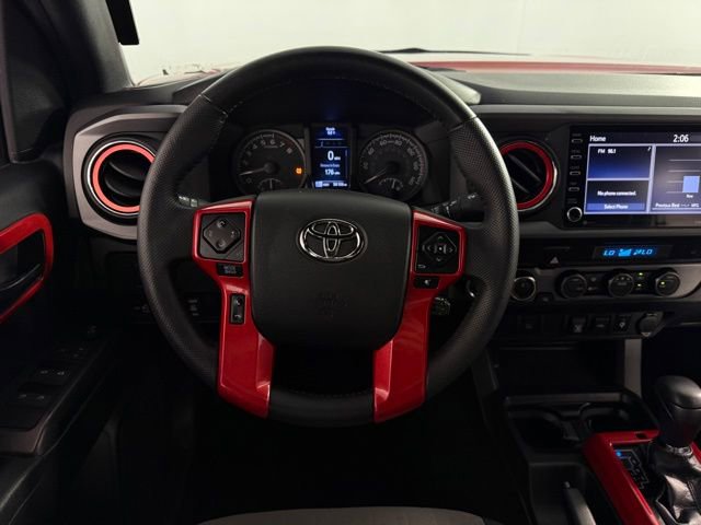Used 2021 Toyota Tacoma TRD Off-Road AWD/4WD image 17