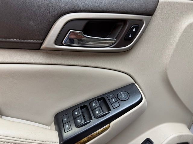 Used 2017 GMC Yukon Denali w/ Open Road Package AWD/4WD image 21