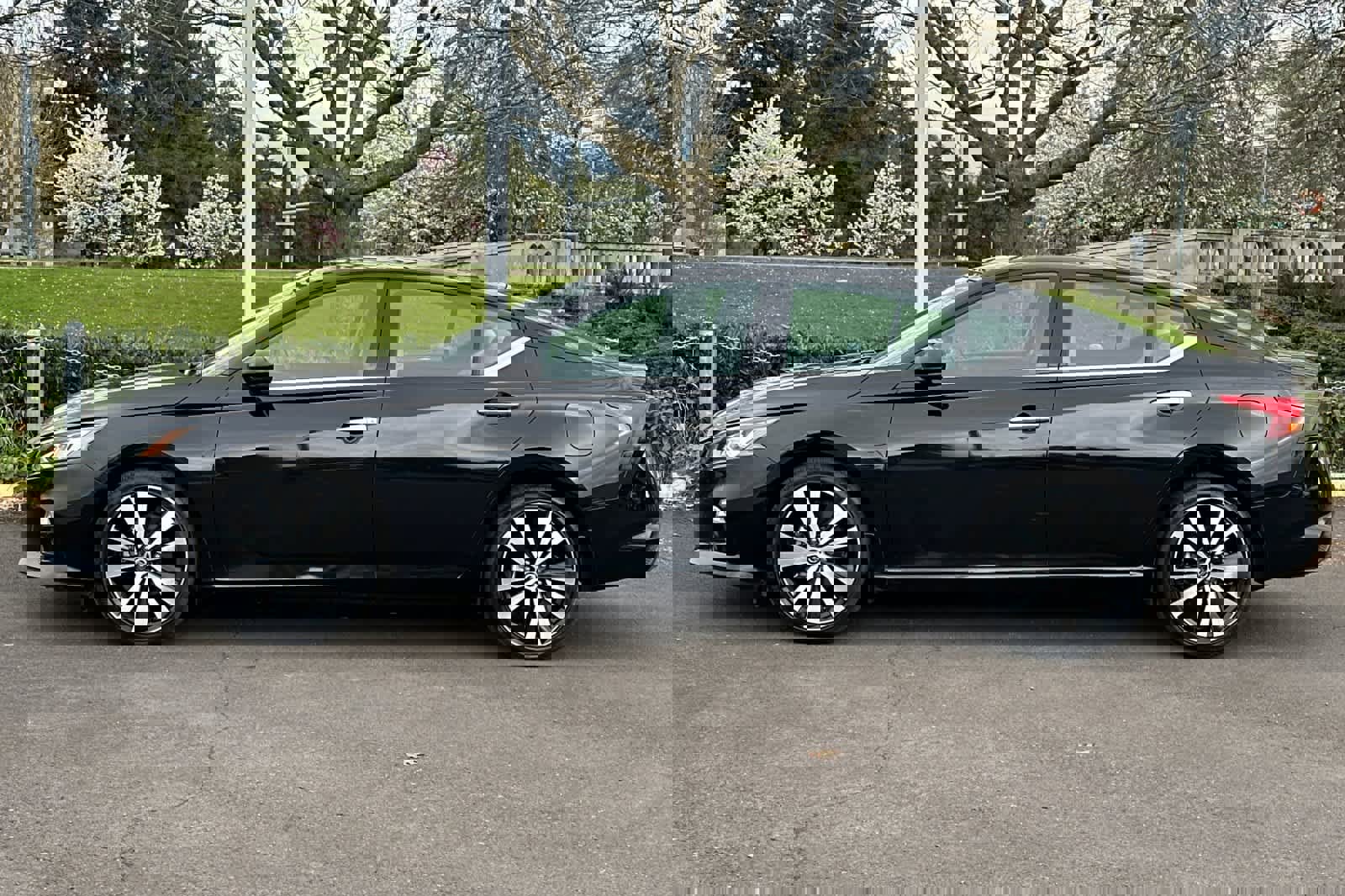 Used 2022 Nissan Altima 2.5 Platinum image 5