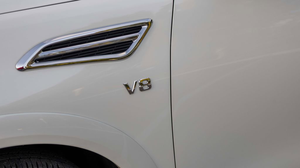 Used 2019 Nissan Armada Platinum w/ Cargo Package image 9