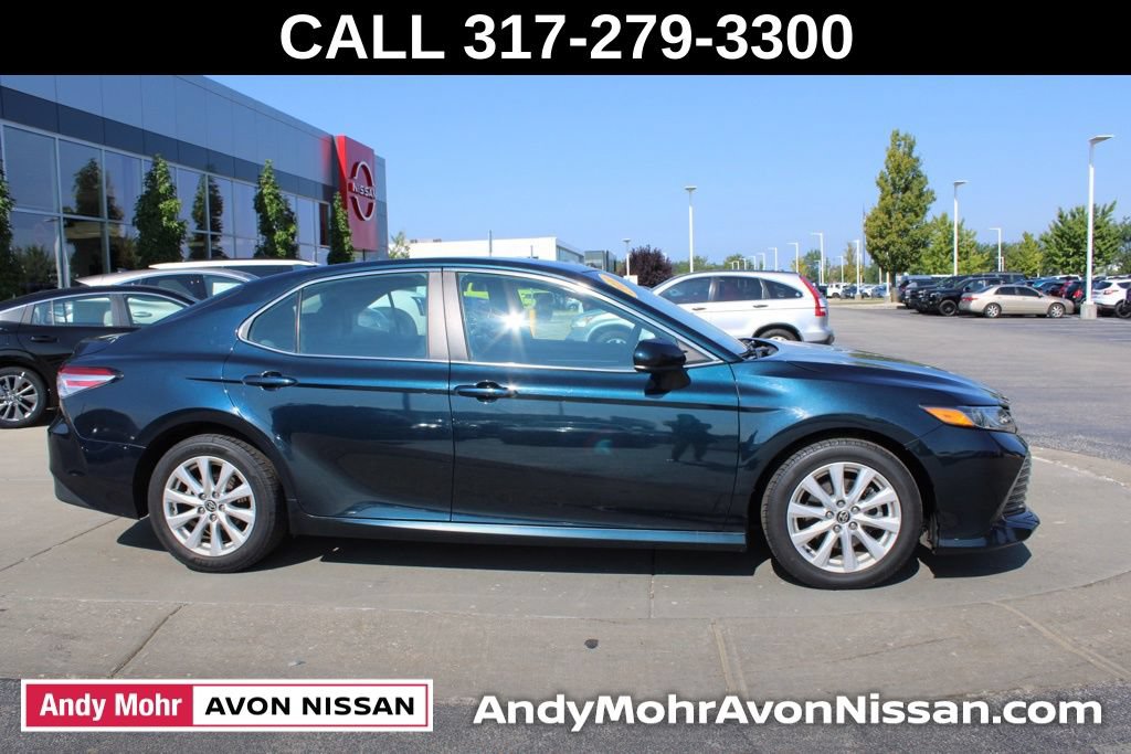 Used 2020 Toyota Camry LE FWD image 6