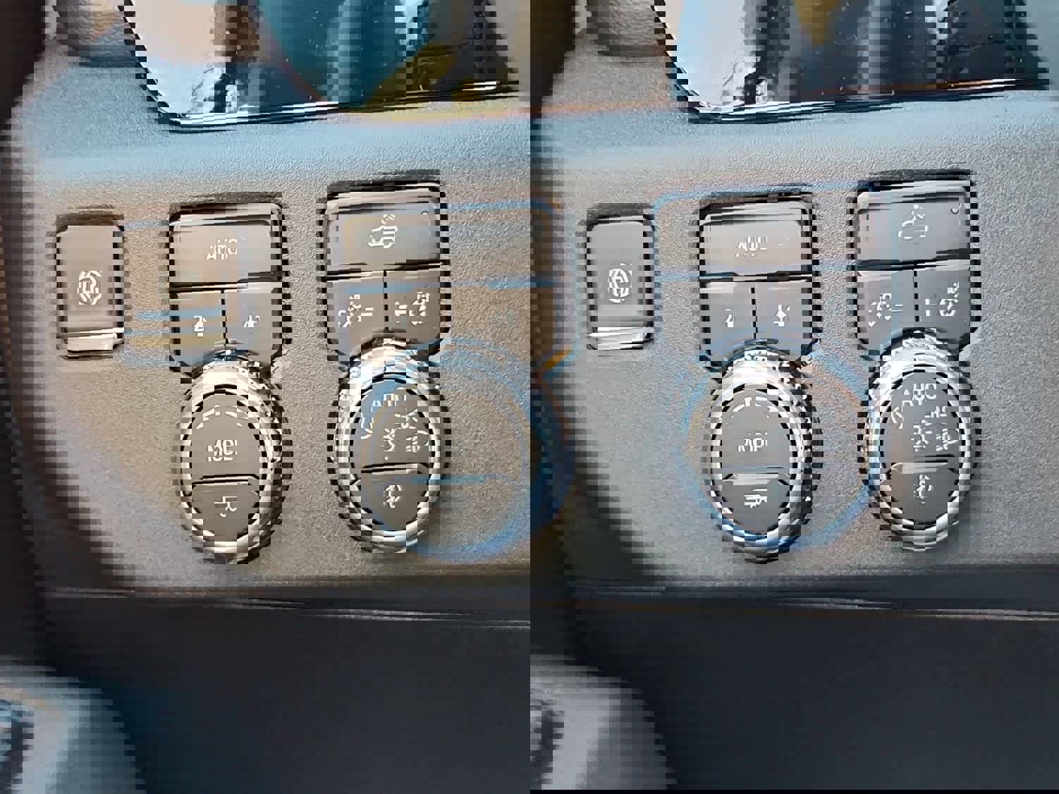 New 2026 GMC Sierra 1500 Elevation image 16