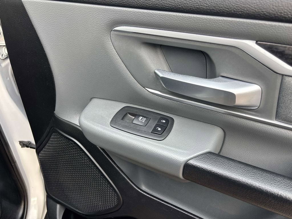 Used 2023 RAM 1500 Big Horn AWD/4WD image 14