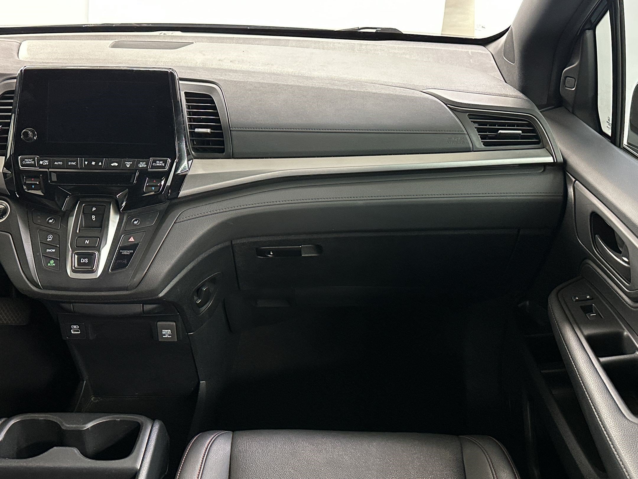 Certified 2024 Honda Odyssey Sport image 29