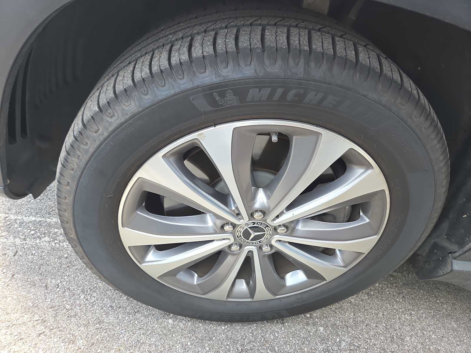 Used 2020 Mercedes-Benz GLE 450 4MATIC image 7