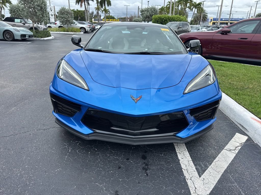 Used 2024 Chevrolet Corvette Stingray Preferred Conv w/ Stealth Interior Trim Package RWD image 4