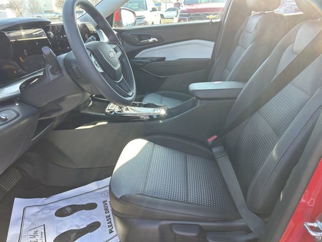 New 2026 Chevrolet Trax LT image 15