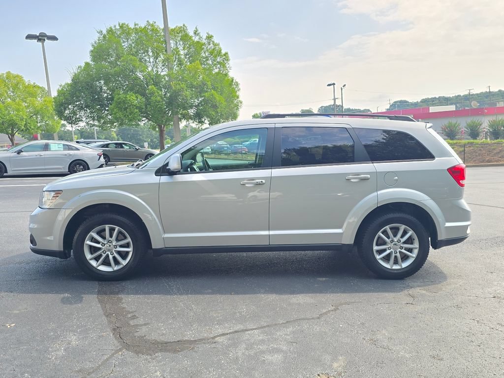 Used 2014 Dodge Journey SXT w/ Flexible Seating Group FWD image 6