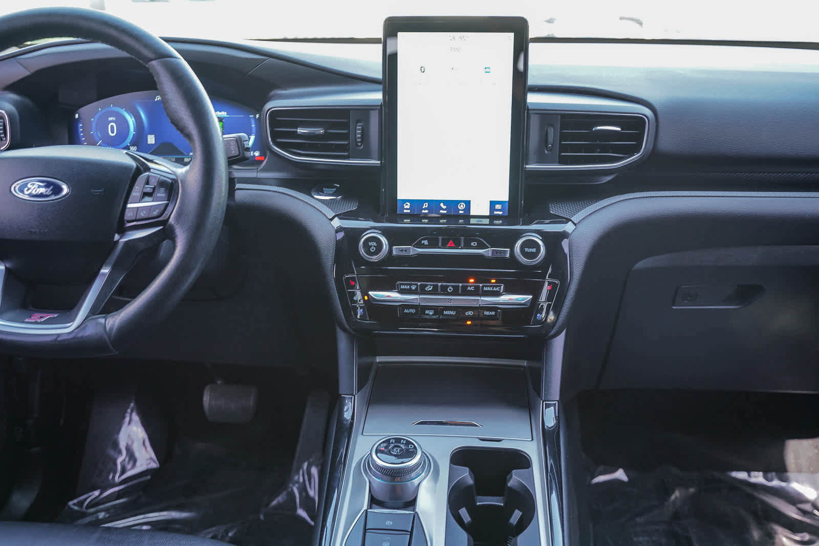 Used 2023 Ford Explorer ST w/ Equipment Group 401A image 13