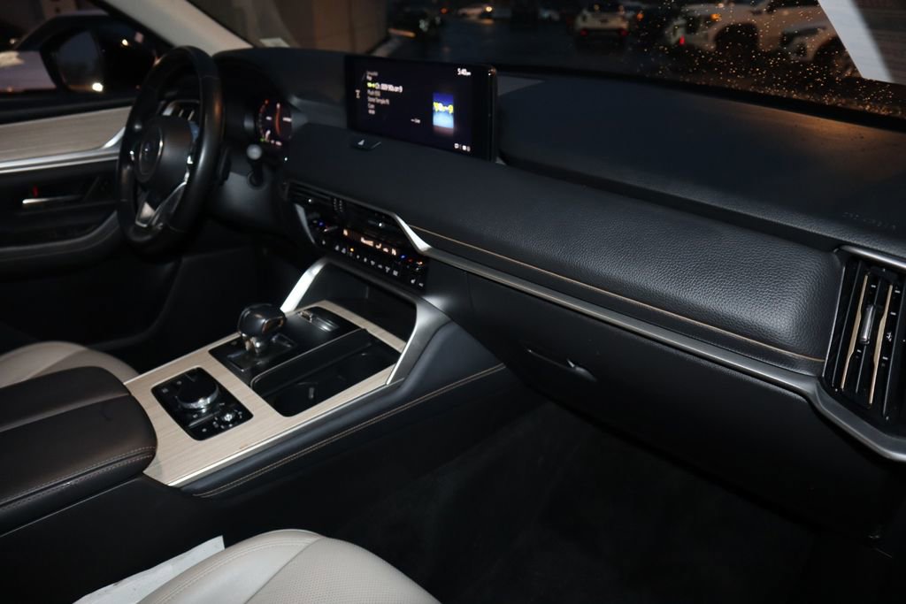 Used 2025 MAZDA CX-90 3.3 Turbo w/ Premium Sport Pkg image 19