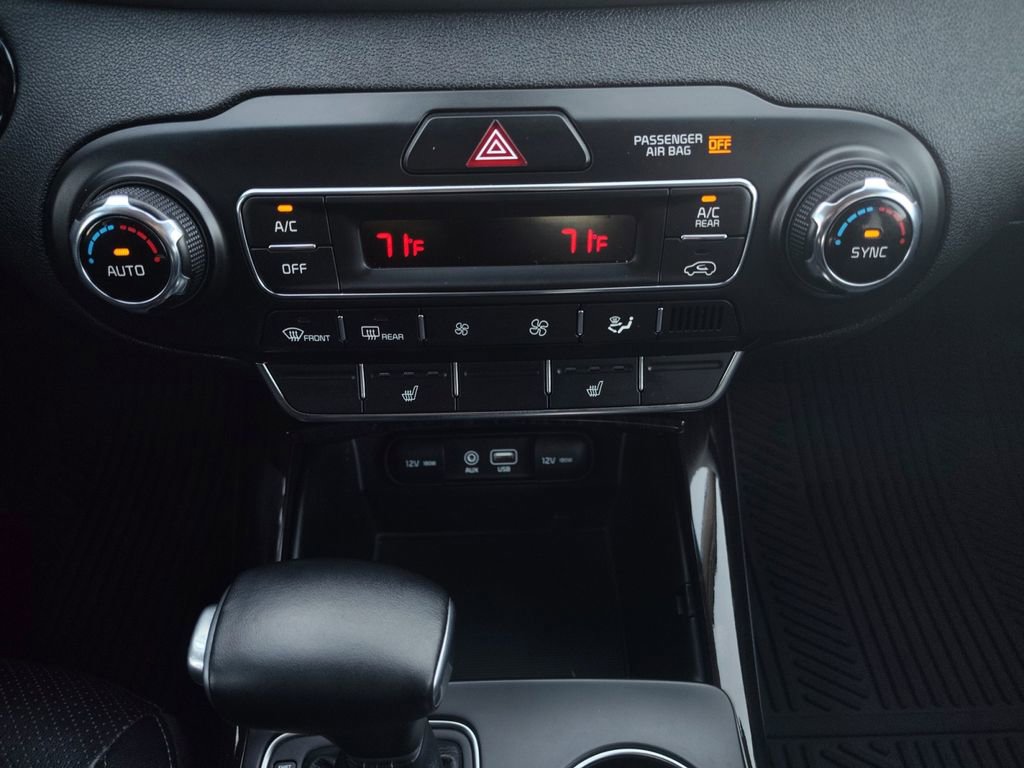 Used 2019 Kia Sorento EX image 4