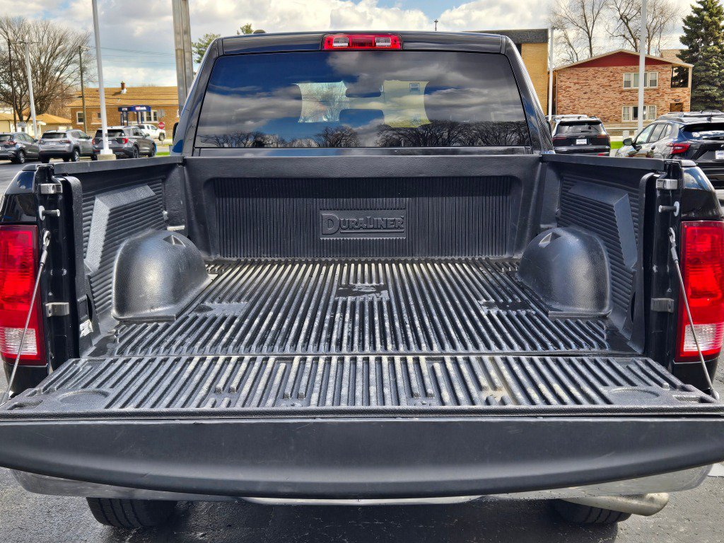 Used 2024 RAM 1500 Classic SLT AWD/4WD image 14