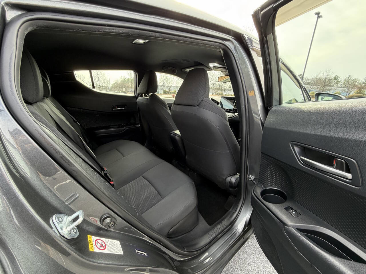 Used 2018 Toyota C-HR XLE image 13