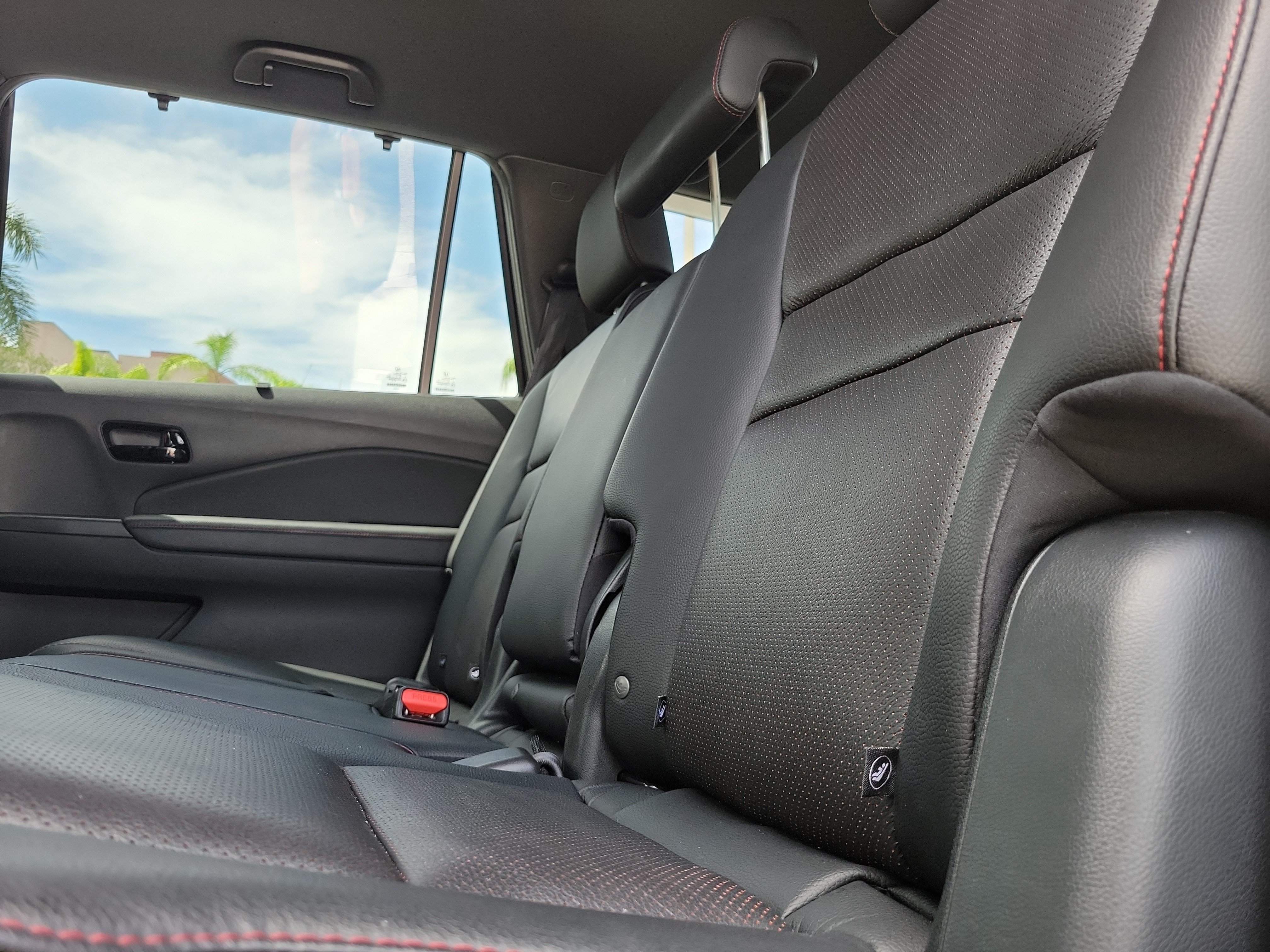 Certified 2024 Honda Passport Black Edition image 10
