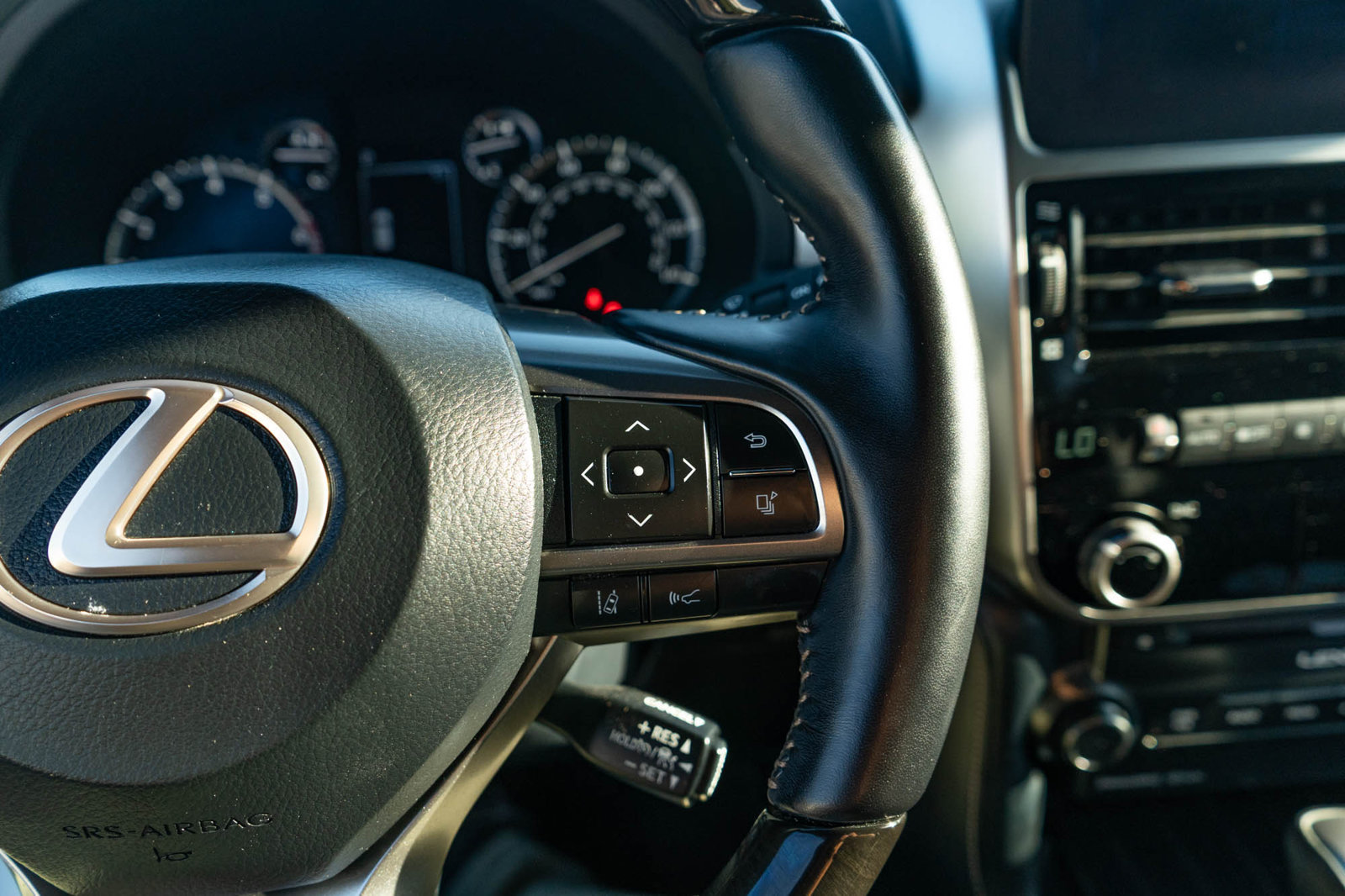 Used 2023 Lexus GX 460 Premium w/ Premium Package AWD/4WD image 26