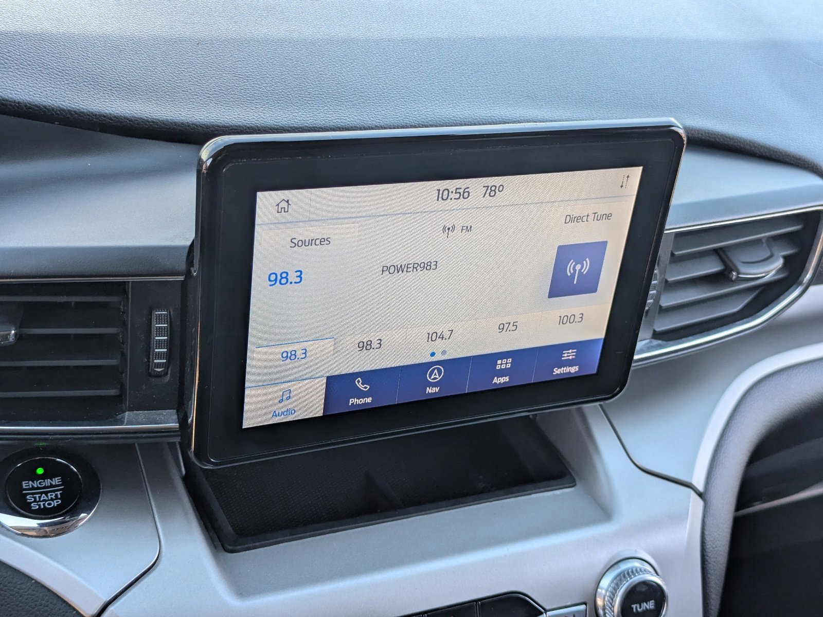 Used 2021 Ford Explorer XLT w/ Equipment Group 202A image 27