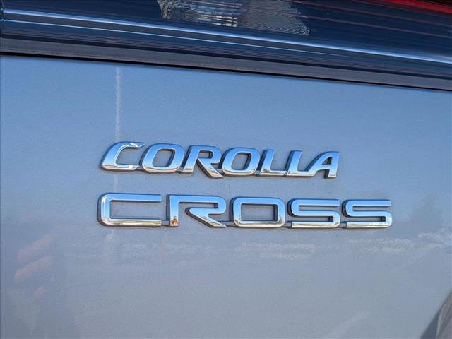 Used 2024 Toyota Corolla Cross XLE image 22