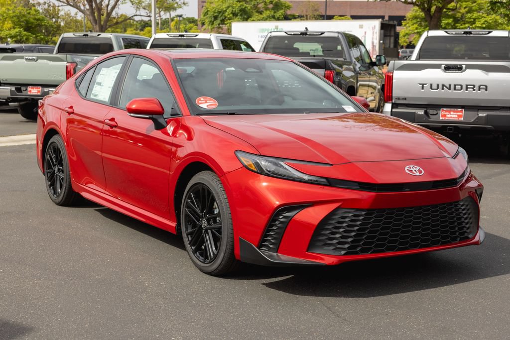 New 2026 Toyota Camry SE FWD image 3