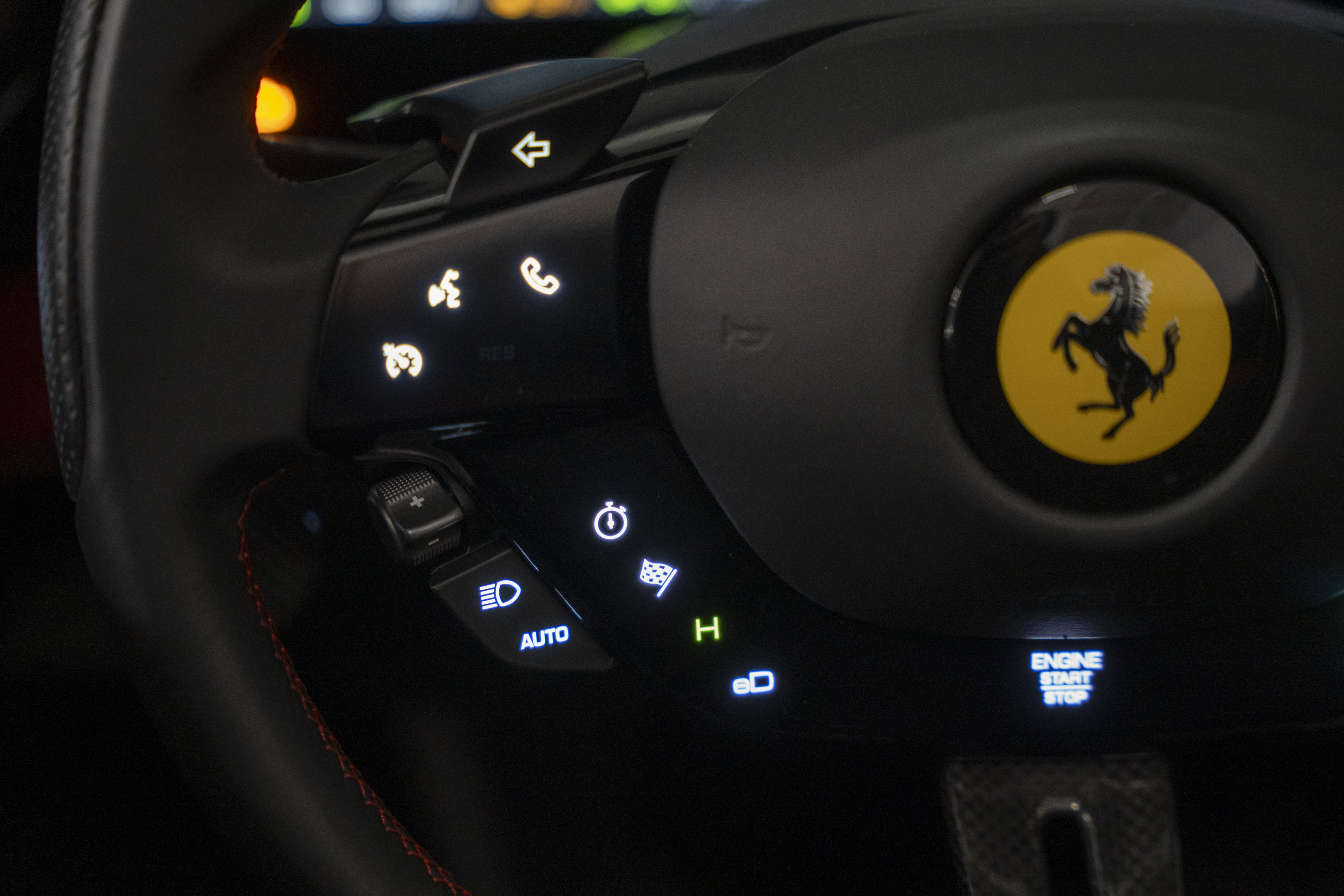 Used 2022 Ferrari SF90 Spider AWD/4WD image 36
