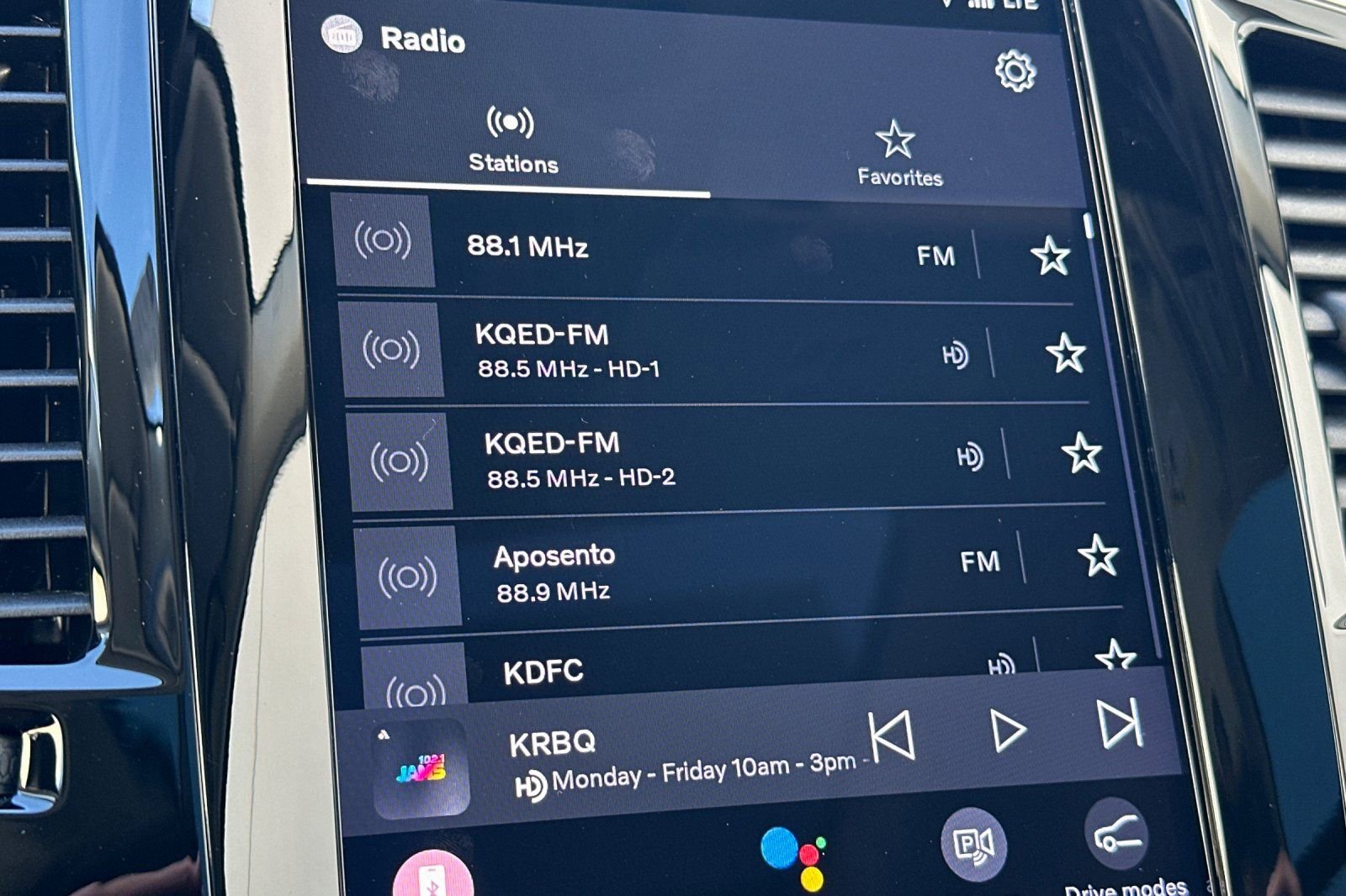 Used 2024 Volvo XC90 T8 Ultimate w/ Protection Package image 21