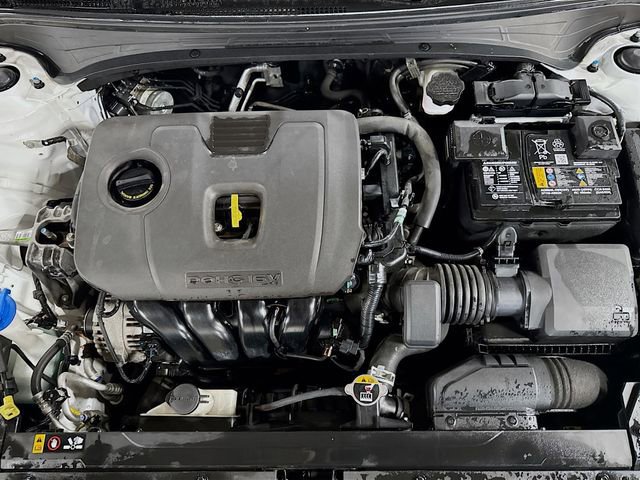 Used 2023 Kia Forte GT-Line w/ GT-Line Premium Package FWD image 9