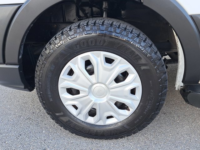 Certified 2022 Ford Transit 250 Low Roof w/ Exterior Upgrade Package image 4